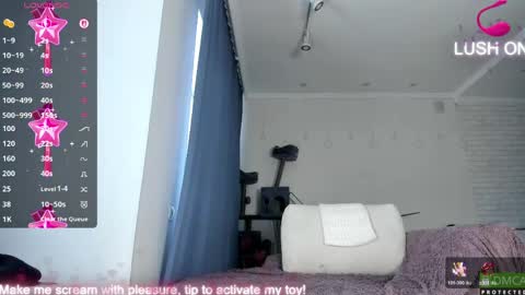 Im Sayame Welcome to my room and lets have a good time together with me I love tokens and fucking online show from May 8, 2:39 am
