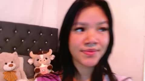 Snapshot of saykimmy chatting on April 3, 2:42 am saykimmy online show from April 3, 2:42 am