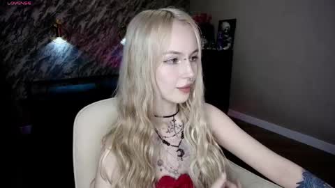 Anges online show from April 3, 1:03 am