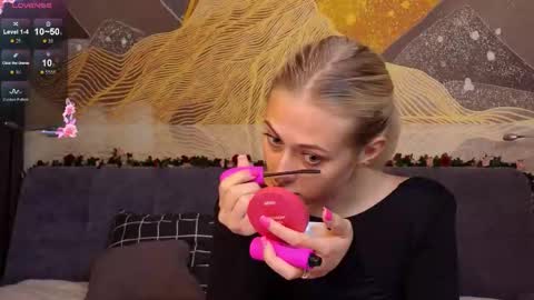 Hello guys our name is Emily Nicole Alice. We are very funny and love to spend time well online show from September 10, 5:35 pm