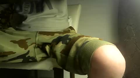 Snapshot of sbamx chatting on December 23, 2:53 am Sbamx online show from December 23, 2:53 am