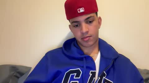 sbouchikh03 online show from February 12, 5:46 am