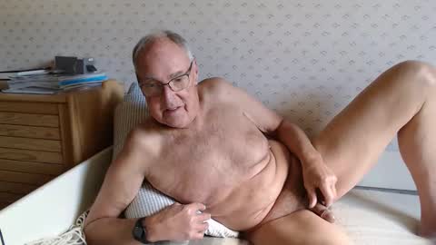 Scand online show from October 17, 11:46 am