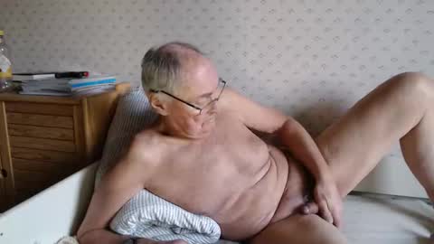 Scand online show from November 17, 2:34 pm