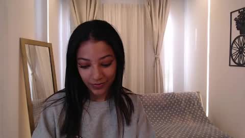 Snapshot of scarleet_miaa chatting on May 20, 9:10 pm Scaelet Mia online show from May 20, 9:10 pm