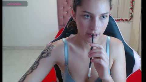Snapshot of scarlet378580 chatting on May 23, 2:54 pm scarlet378580 online show from May 23, 2:54 pm