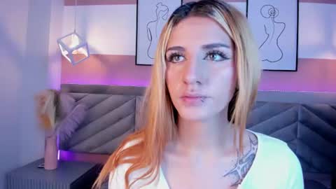 scarlet__rossi online show from July 10, 3:11 am