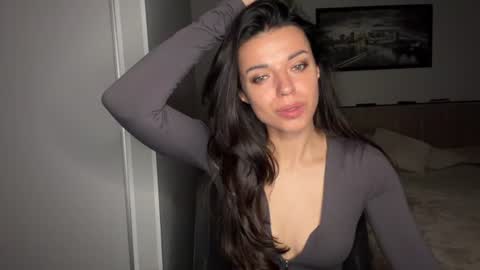 Sophie online show from June 18, 7:41 am