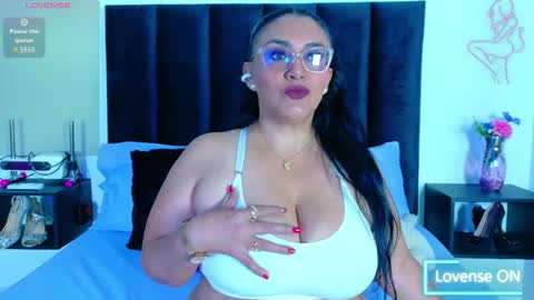 Scarlet Ray  online show from February 5, 11:48 am