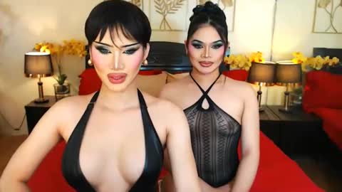 Snapshot of scarlet_snow_asian chatting on February 2, 6:39 pm Scarlet online show from February 2, 6:39 pm