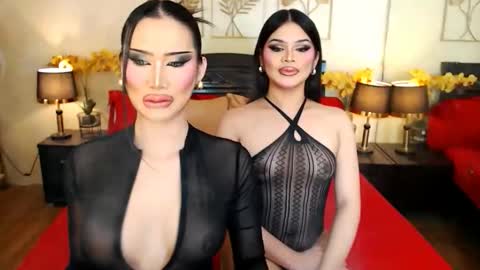 Snapshot of scarlet_snow_asian chatting on February 8, 7:06 pm Scarlet online show from February 8, 7:06 pm