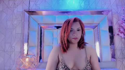 scarletbellanova online show from May 16, 10:36 am