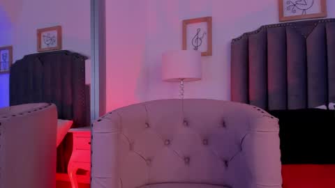              online show from December 23, 2:50 pm