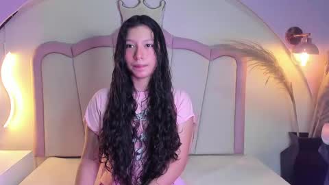 Scarlth online show from May 1, 7:07 pm