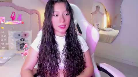 Scarlth online show from June 26, 7:51 pm