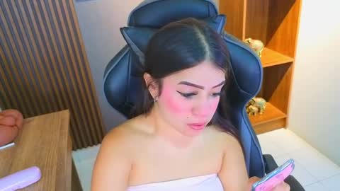 Scarleth online show from April 1, 12:39 pm