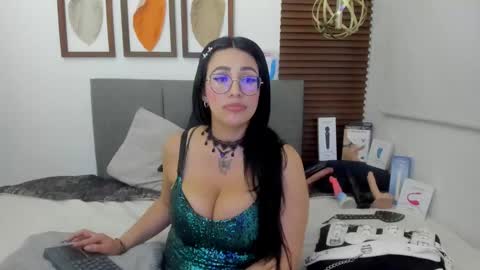 scarleth online show from January 21, 5:38 am