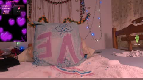 scarlethh hott online show from December 20, 11:00 am