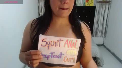 Snapshot of scarlethorny69 chatting on March 9, 1:48 pm SCARLET online show from March 9, 1:48 pm