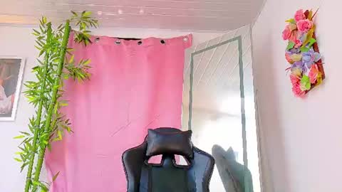 Denis online show from June 19, 3:27 pm