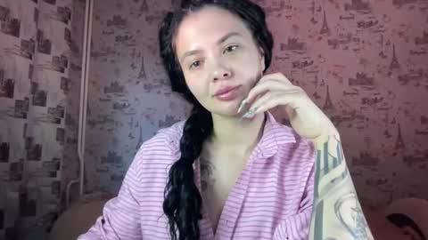 scarletpetal online show from September 29, 11:04 am