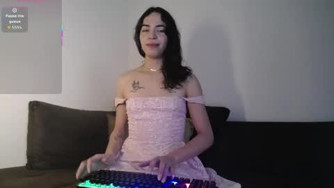 Snapshot of scarlett2026 chatting on March 20, 8:46 pm Scarlet online show from March 20, 8:46 pm