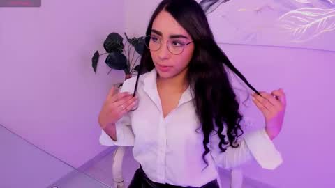 Scarlett  online show from February 7, 12:42 pm