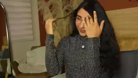 Snapshot of scarlett25__ chatting on May 12, 8:39 pm Scarlett online show from May 12, 8:39 pm