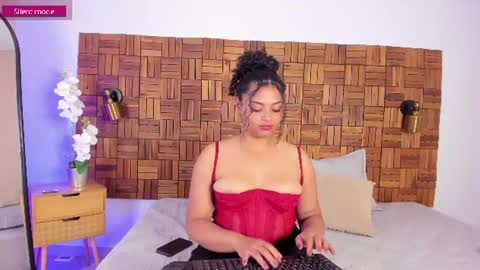 Snapshot of scarlett__2 chatting on July 2, 3:23 am Scarlett online show from July 2, 3:23 am