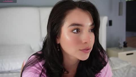 juli online show from October 2, 6:48 pm