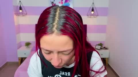 Scarlett online show from May 11, 1:17 pm