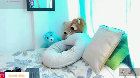 Snapshot of scarlett__cooper__ chatting on April 14, 8:15 pm Scarlett online show from April 14, 8:15 pm