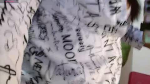 Snapshot of scarlett__jhonson chatting on October 20, 10:54 pm Scarlett online show from October 20, 10:54 pm