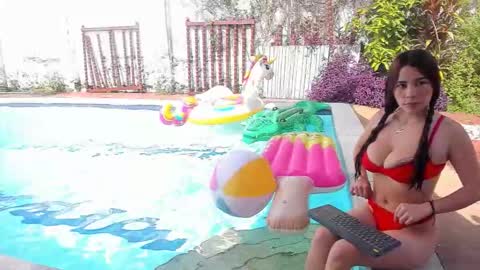 Snapshot of scarlett_bunnyy_ chatting on March 21, 2:20 pm Bunny online show from March 21, 2:20 pm