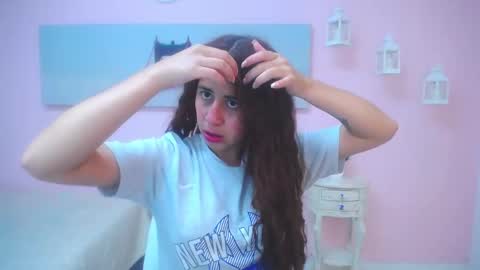 Scarlett online show from April 1, 12:28 pm