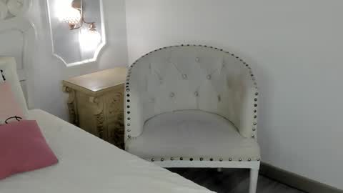 scarlett d ville online show from March 30, 4:02 am