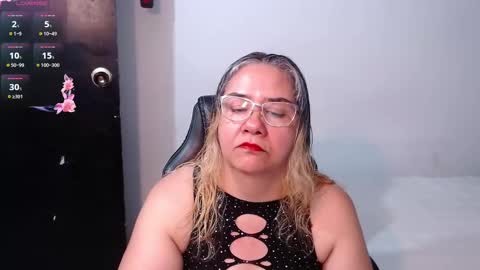 Scarlett  online show from February 11, 12:28 am