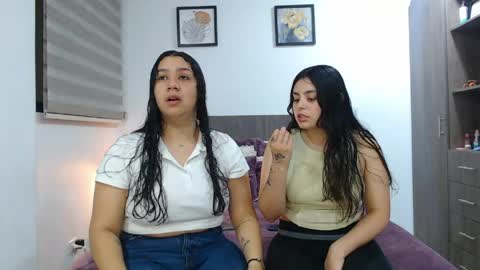 Scarlett and Jazmin online show from May 16, 5:15 am