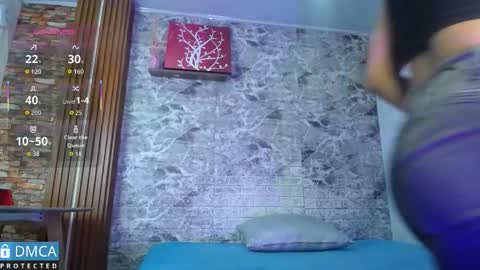 Snapshot of scarlett_fire5 chatting on September 12, 11:10 am scarlett_fire5 online show from September 12, 11:10 am