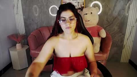 scarlett_jhonson_ch online show from May 15, 12:50 am