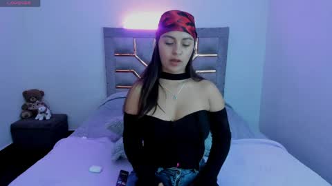 scarlett_rose11 online show from April 17, 5:16 pm