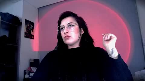 Snapshot of scarlett_sen chatting on May 12, 2:25 pm Mistress Scarlett online show from May 12, 2:25 pm