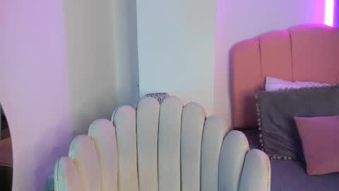 Snapshot of scarlett_smith_3 chatting on February 19, 2:07 am scarlett smith 3 online show from February 19, 2:07 am
