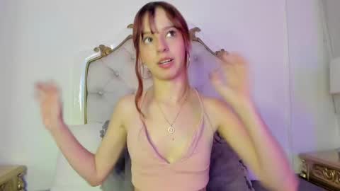 Snapshot of scarlett_smith_3 chatting on May 13, 2:31 am scarlett smith 3 online show from May 13, 2:31 am