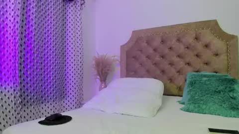 scarlett_star01 online show from March 19, 1:04 pm