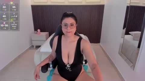SCARLETT online show from June 19, 7:39 pm