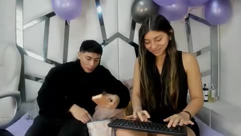 Snapshot of scarlettandlucas chatting on February 3, 1:16 pm Scarlett and Lucas online show from February 3, 1:16 pm