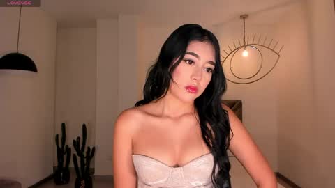 Sacrlett Blaze online show from May 15, 12:01 pm