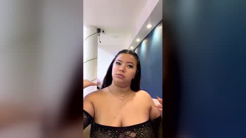 Snapshot of scarlettdavis1_ chatting on March 14, 12:10 pm ScarlettDavis1 online show from March 14, 12:10 pm