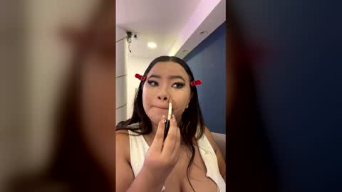 ScarlettDavis1  online show from May 23, 12:20 pm